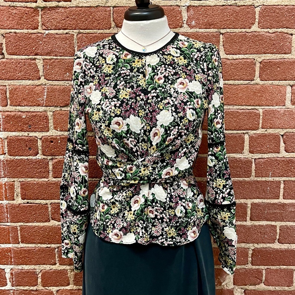 Topshop Floral Blouse with attached belt, size 6